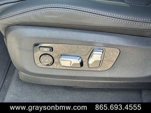 Used 2026 BMW X5 xDrive40i w/ M Sport Package image 11