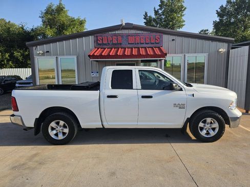 Used 2021 RAM 1500 Tradesman w/ Chrome Plus Package RWD image 6