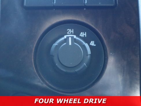 Used 2015 Ford F350 Platinum image 22