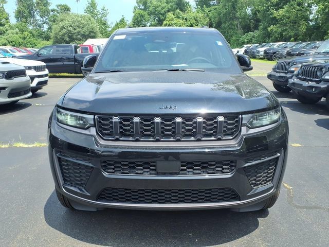 New 2026 Jeep Grand Cherokee L 4WD image 2