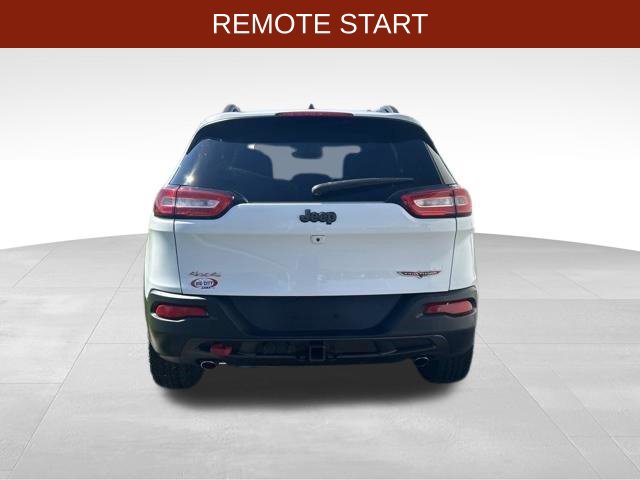 Used 2018 Jeep Cherokee Trailhawk w/ Comfort & Convenience Group AWD/4WD image 6