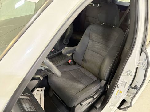 Used 2021 Honda Passport Sport image 10