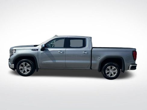 Used 2025 GMC Sierra 1500 SLT RWD image 3