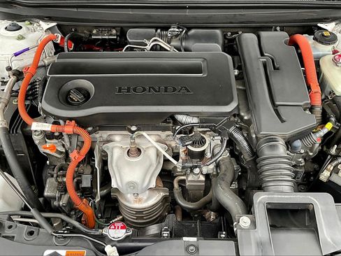 Used 2023 Honda Accord Sport image 10