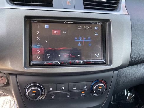 Used 2016 Nissan Sentra SV w/ Driver's Assist Package FWD image 12