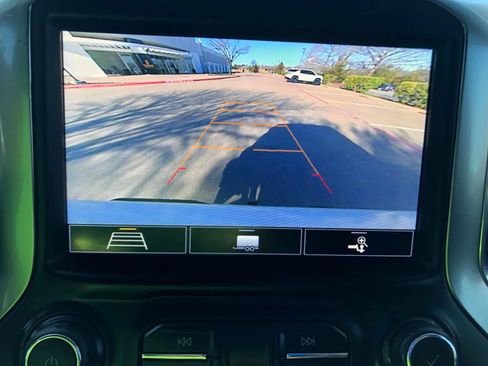 Used 2020 Chevrolet Silverado 1500 LT w/ Texas Edition AWD/4WD image 28