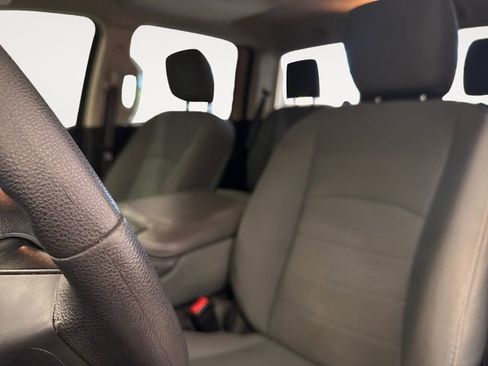 Used 2019 RAM 1500 Tradesman w/ Tradesman SXT Package AWD/4WD image 9