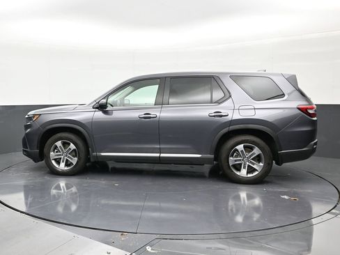 Used 2025 Honda Pilot EX-L image 2