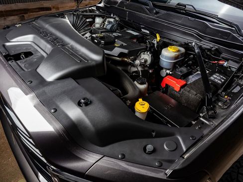 Used 2024 RAM 3500 Laramie w/ Night Edition image 38