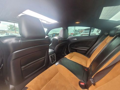 Used 2022 Dodge Charger Scat Pack RWD image 11