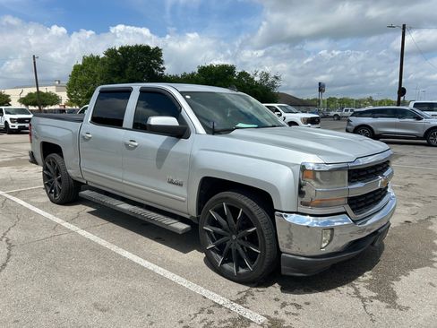 Used 2016 Chevrolet Silverado 1500 LT w/ Texas Edition image 6