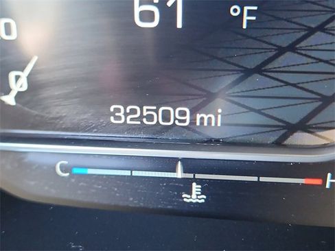 Certified 2024 GMC Yukon SLT w/ SLT Luxury Package image 27