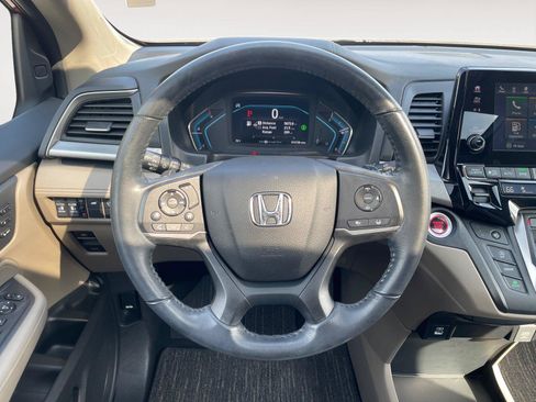Used 2023 Honda Odyssey EX-L image 12