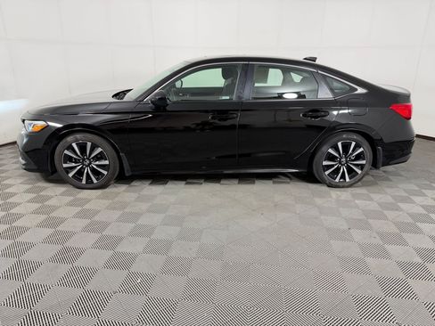 Used 2024 Honda Civic EX image 2