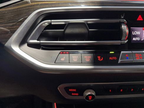 Used 2020 BMW X5 sDrive40i w/ Premium Package image 43