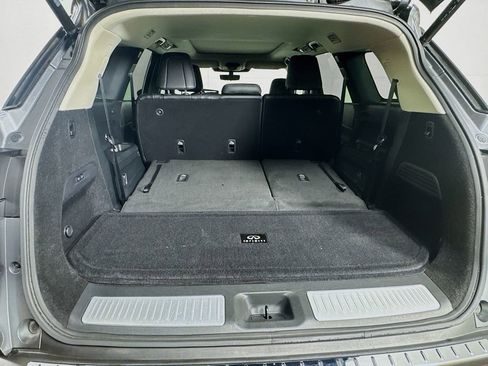 Certified 2023 INFINITI QX60 Sensory w/ Vision Package AWD/4WD image 33