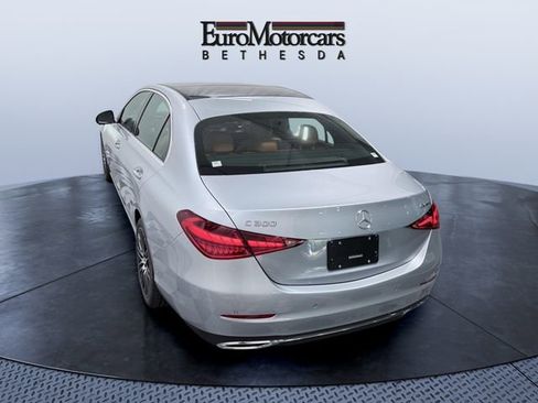 Used 2025 Mercedes-Benz C 300 4MATIC Sedan image 2