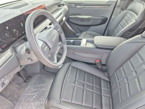 New 2026 Kia EV9 Land AWD/4WD image 10