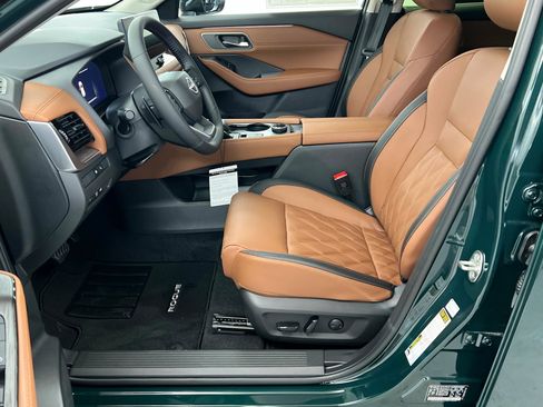 New 2026 Nissan Rogue Platinum w/ Platinum Premium Package image 17