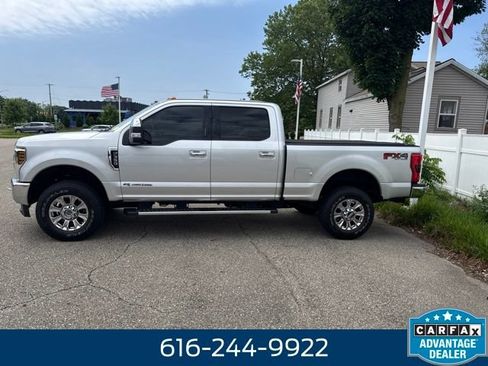Used 2018 Ford F350 XLT w/ XLT Premium Package AWD/4WD image 3