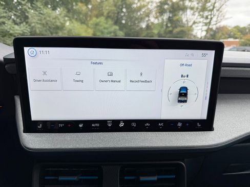 New 2025 Ford Maverick XLT w/ XLT Luxury Package image 57