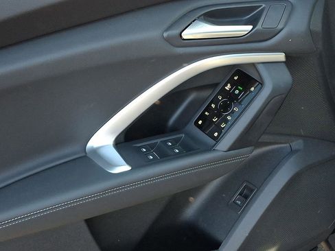 New 2026 Audi Q5 Premium Plus image 10