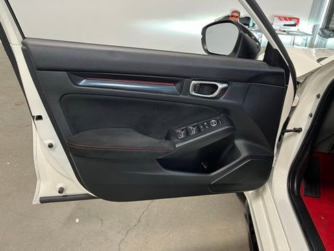 Used 2023 Honda Civic Type R image 24