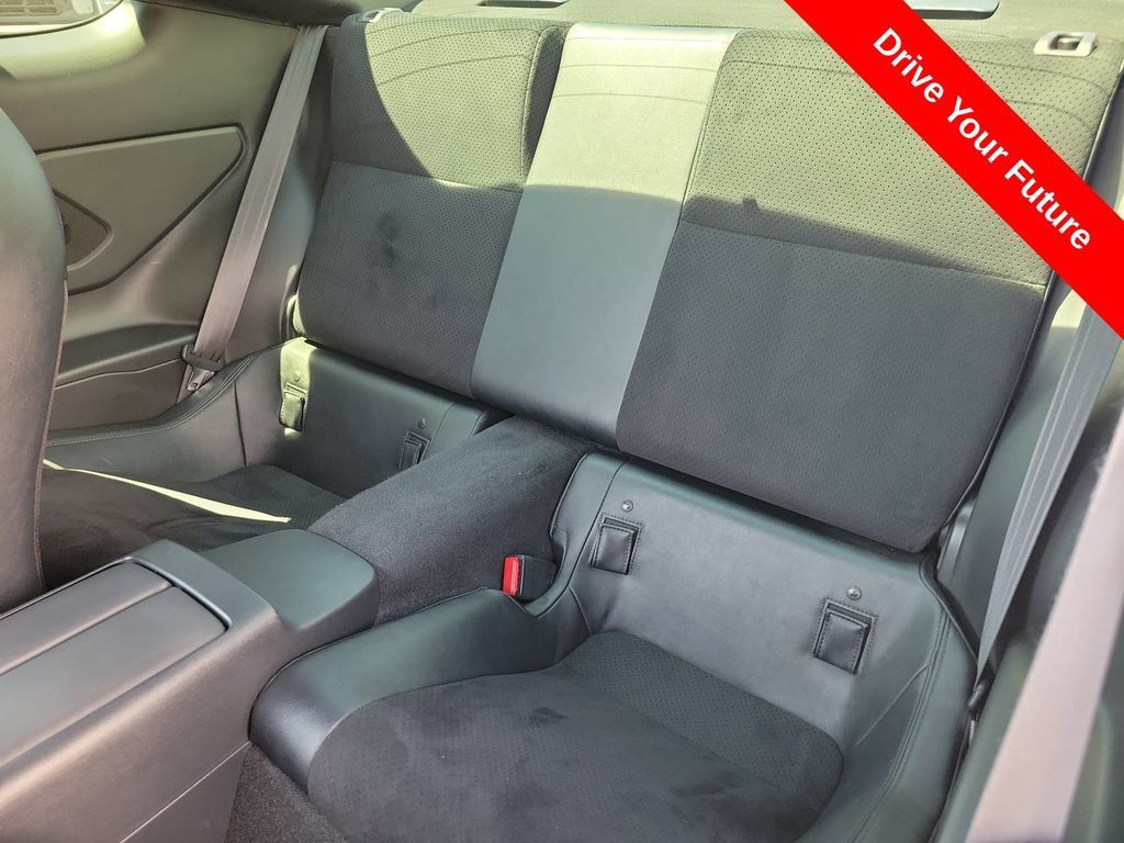 Used 2025 Toyota GR86 Premium w/ Performance Package RWD image 23