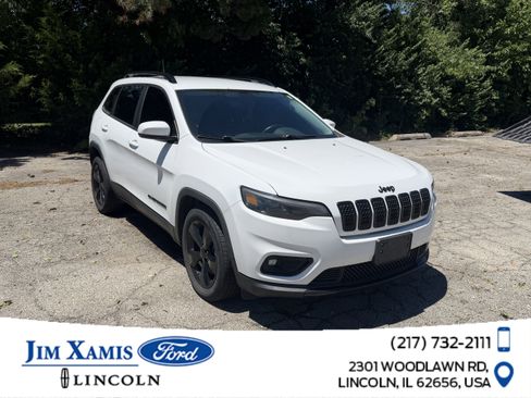 Used 2019 Jeep Cherokee Latitude Plus FWD image 1