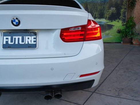 Used 2015 BMW 320i Sedan RWD image 38