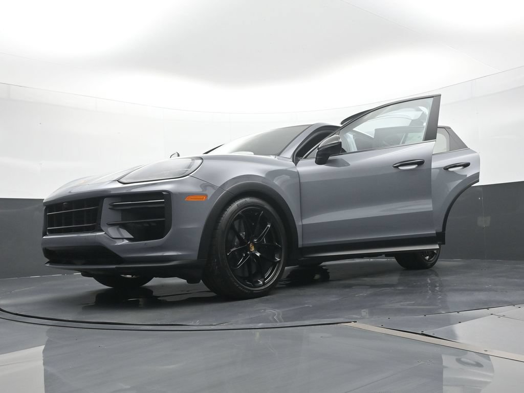 Certified 2024 Porsche Cayenne Turbo GT AWD/4WD image 29
