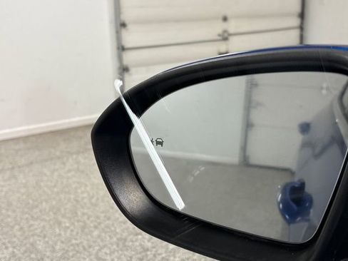 Used 2019 Chevrolet Cruze LT image 40