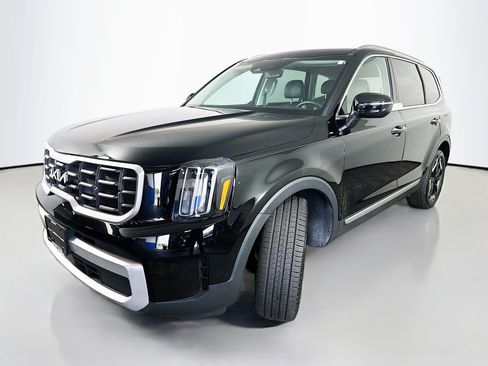 Used 2024 Kia Telluride S w/ S Sunroof Package AWD/4WD image 3