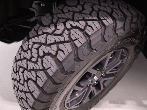Certified 2025 Ford Ranger Raptor AWD/4WD image 46