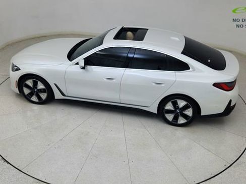 Used 2025 BMW i4 eDrive40 w/ Premium Package RWD image 80