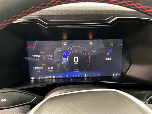 Used 2024 Chevrolet Colorado Z71 w/ Z71 Convenience Package 2 image 24