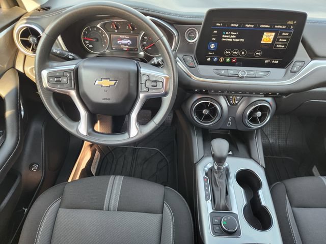 Used 2024 Chevrolet Blazer LT w/ Convenience Package FWD image 27
