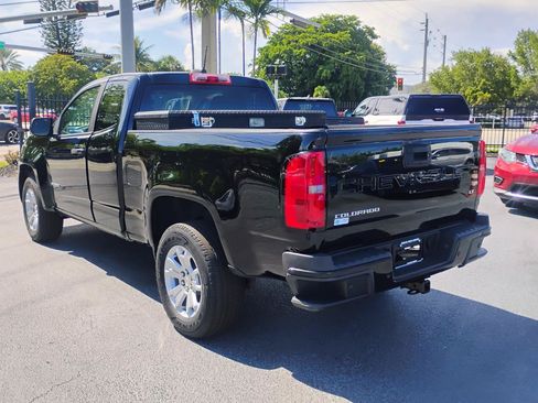 Used 2022 Chevrolet Colorado LT w/ Fleet Safety Package RWD image 7