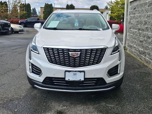 Used 2023 Cadillac XT5 Premium Luxury w/ Technology Package AWD/4WD image 11