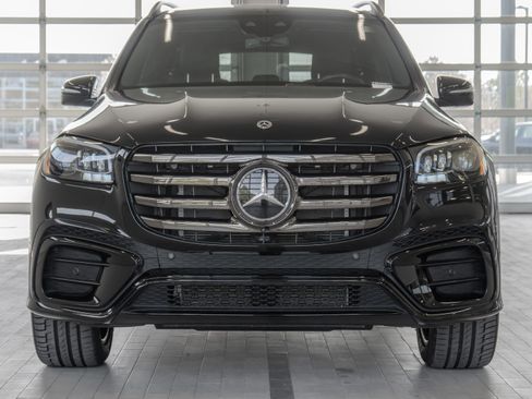 Certified 2025 Mercedes-Benz GLS 450 4MATIC w/ AMG Line Exterior image 11