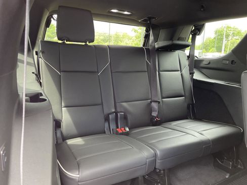 Certified 2024 Cadillac Escalade Premium Luxury w/ Performance Package AWD/4WD image 46