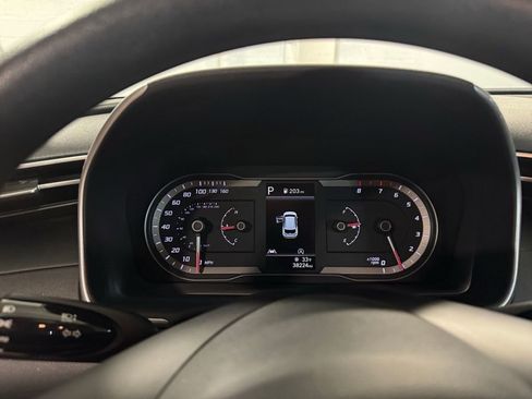 Used 2023 Hyundai Tucson SE image 17