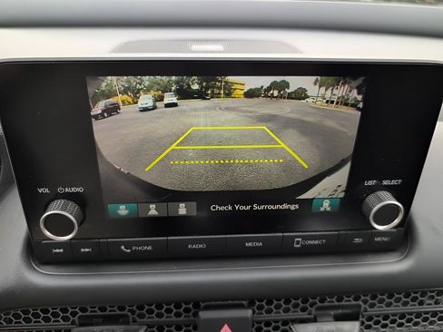 Certified 2025 Honda HR-V Sport image 23