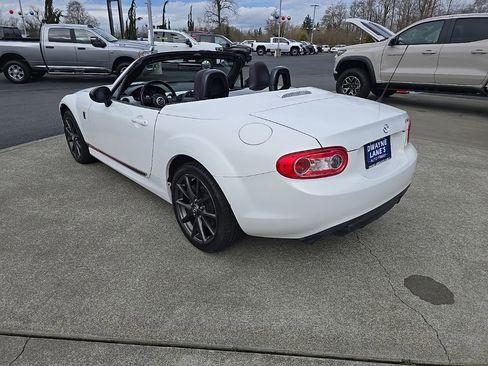 Used 2013 MAZDA MX-5 Miata Club image 3