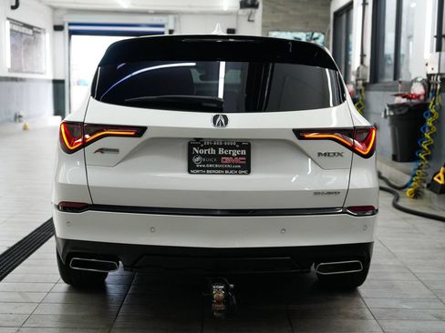 Used 2023 Acura MDX A-Spec AWD/4WD image 7