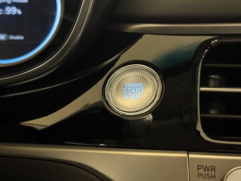 New 2026 Genesis G70 2.5T AWD/4WD image 22