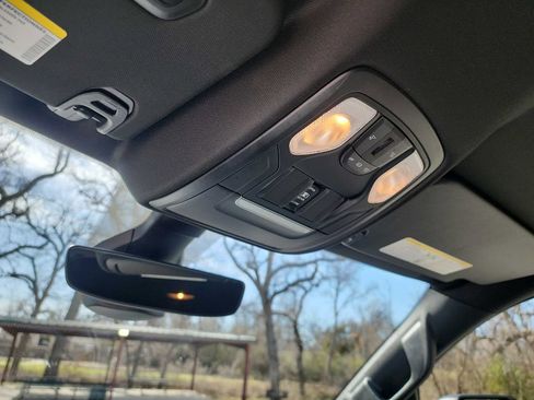 Used 2020 RAM 1500 Lone Star RWD image 26