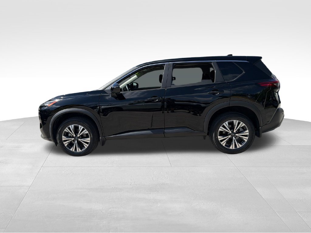 Certified 2023 Nissan Rogue SV FWD image 4
