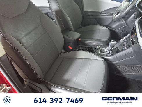 Used 2022 Volkswagen Taos SE w/ Driver Assistance Package AWD/4WD image 24
