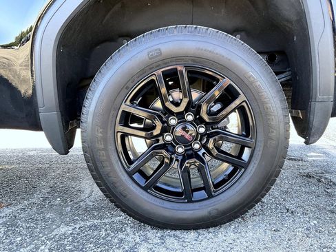 Used 2024 GMC Sierra 1500 Pro w/ Graphite Edition image 23